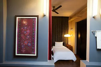 Chulia Court The Tavern Hotel Georgetown